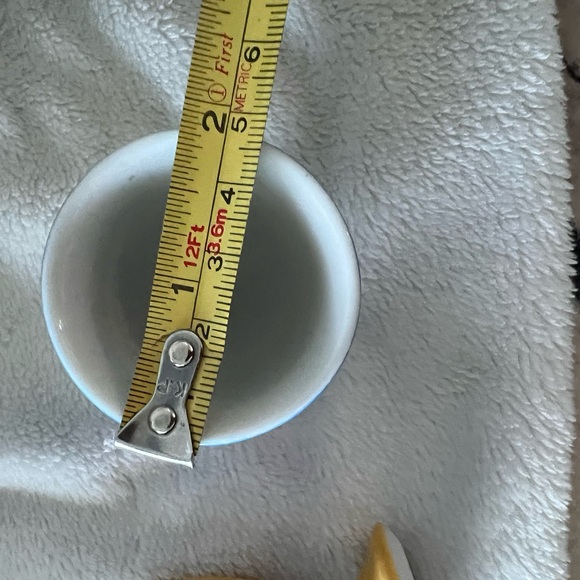 EGG CUPS- SET OF 2-BLUE/ YELLOW- CERAMIC - Picture 5 of 5